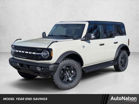 New 2025 Ford Bronco Outer Banks image 1