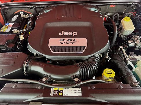 Used 2013 Jeep Wrangler Sport w/ Connectivity Group AWD/4WD image 51