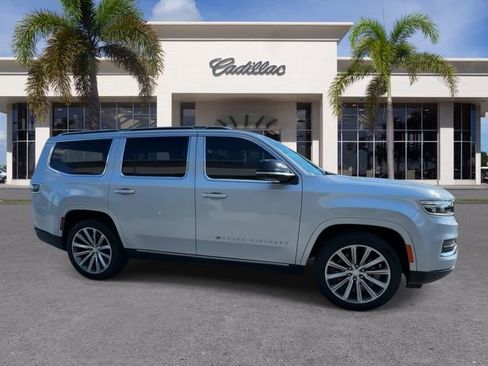 Used 2023 Jeep Grand Wagoneer Series II w/ Flexible Seating Group image 17