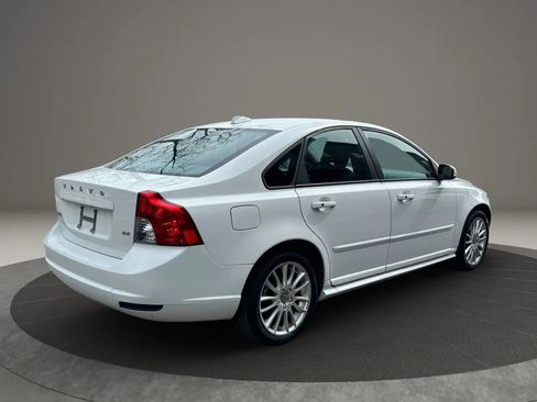 Used 2010 Volvo S40 2.4i FWD image 5