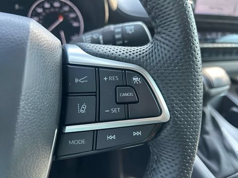 Certified 2023 Toyota Sienna Limited AWD/4WD image 24