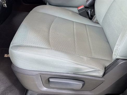 Used 2016 RAM 1500 Classic SLT image 23