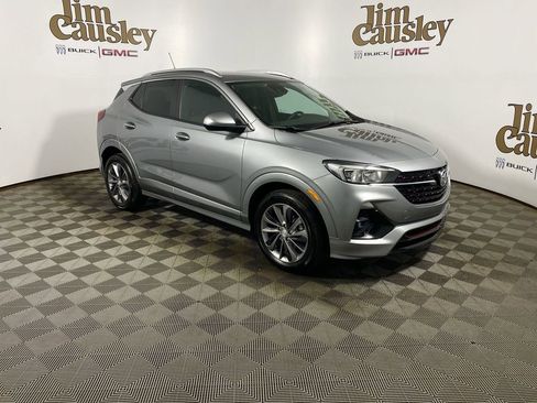 Used 2023 Buick Encore GX Select w/ Sport Touring Package FWD image 1