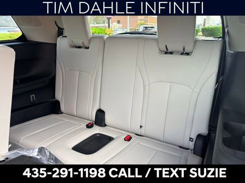 New 2026 INFINITI QX60 Luxe image 13