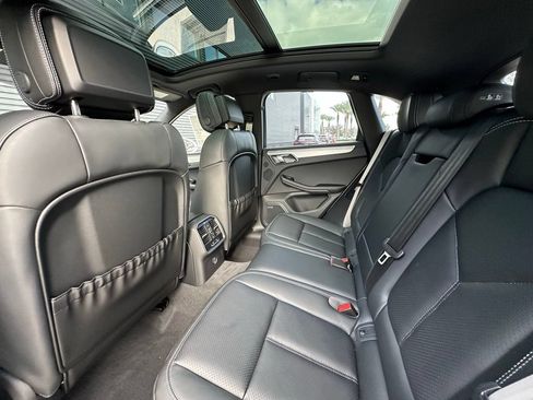 Used 2026 Porsche Macan S AWD/4WD image 37