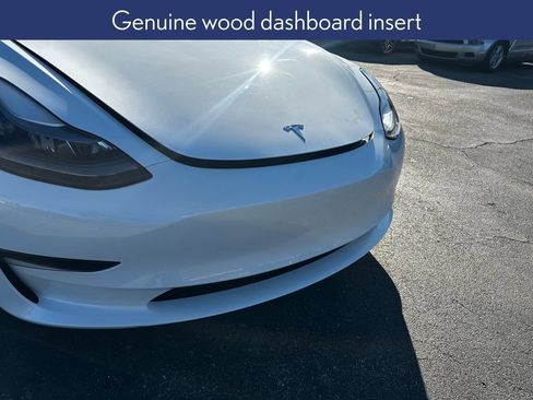 Used 2023 Tesla Model 3 Standard Range image 11