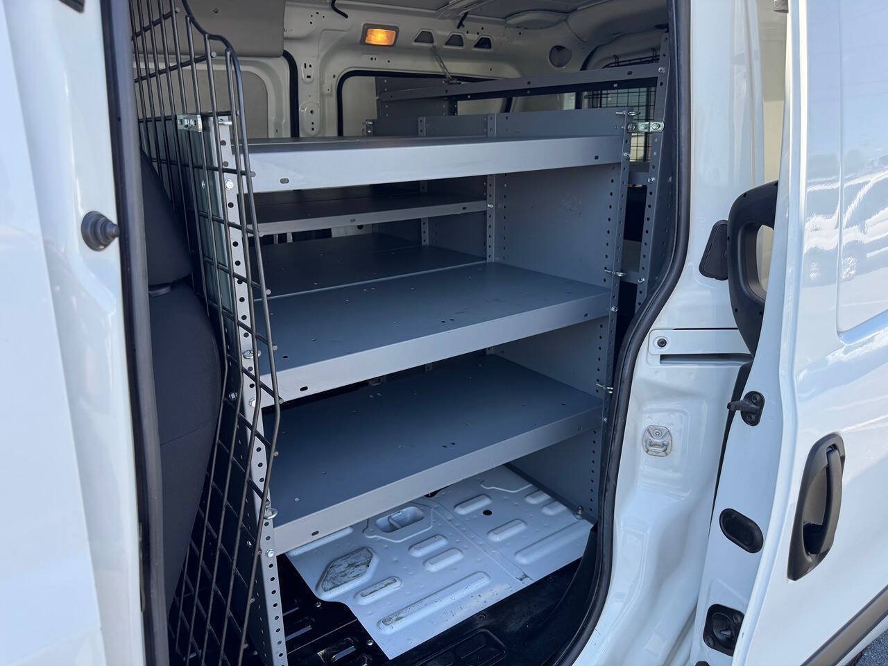 Used 2020 RAM ProMaster City Tradesman SLT FWD image 9