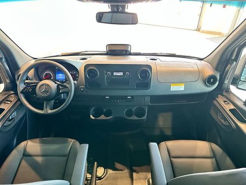 New 2026 Mercedes-Benz Sprinter 2500 image 20