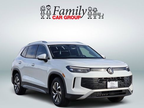 New 2026 Volkswagen Tiguan S FWD image 2