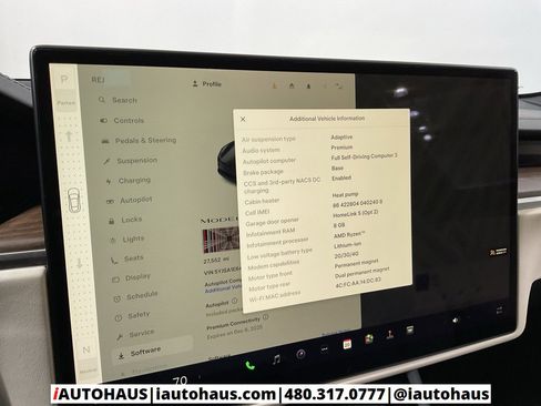 Used 2021 Tesla Model S Plaid image 39