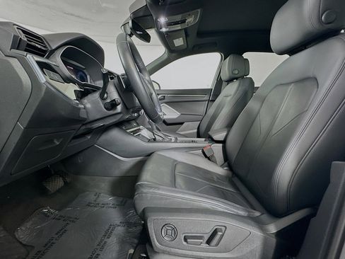 Used 2023 Audi Q3 2.0T Premium w/ Convenience Package image 18