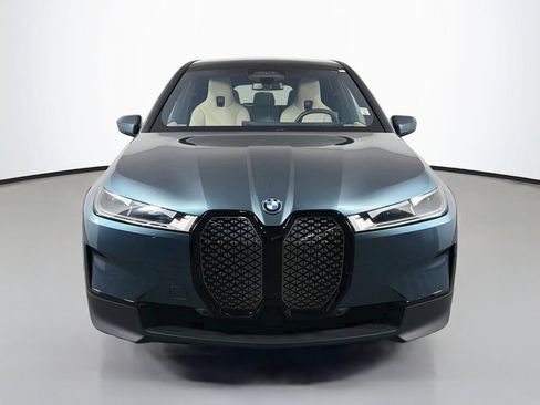 Used 2024 BMW iX xDrive50 w/ Premium Package AWD/4WD image 2