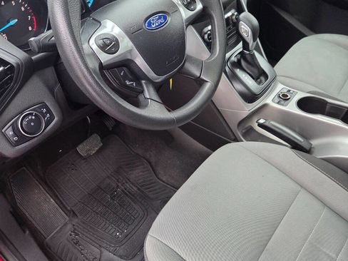 Used 2016 Ford Escape SE w/ Equipment Group 201A image 21