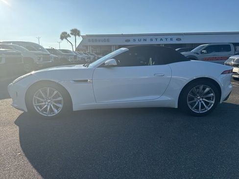 Used 2014 Jaguar F-TYPE Convertible image 2