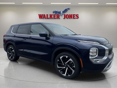 Used 2024 Mitsubishi Outlander SE Black Edition