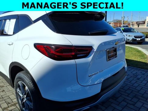 Used 2023 Chevrolet Blazer LT w/ Convenience Package image 10