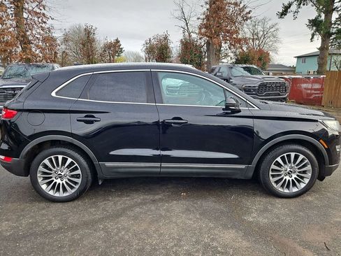 Used 2017 Lincoln MKC Reserve image 8