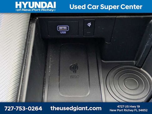 Certified 2025 Hyundai Palisade SEL FWD image 35