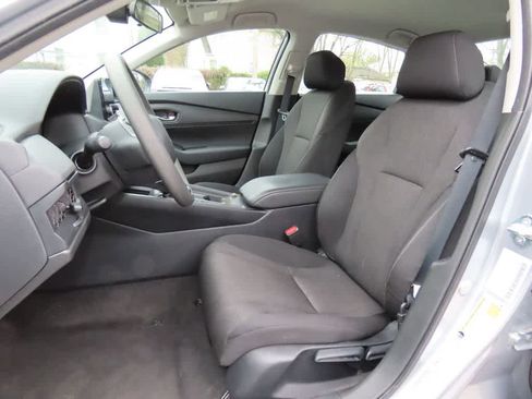 Certified 2024 Honda Accord LX image 10