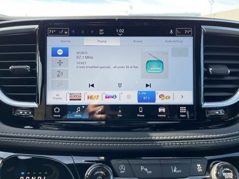 New 2026 Chrysler Pacifica Limited w/ S Appearance Package image 12