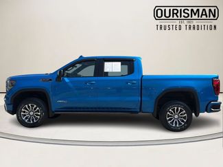 Used 2022 GMC Sierra 1500 AT4 w/ AT4 Premium Package AWD/4WD video 3