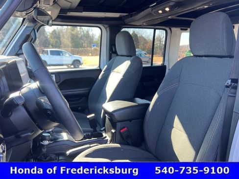 Used 2024 Jeep Wrangler Sport S w/ Convenience Group image 15