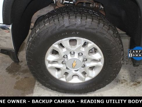Used 2022 Chevrolet Silverado 2500 LT w/ Convenience Package image 12
