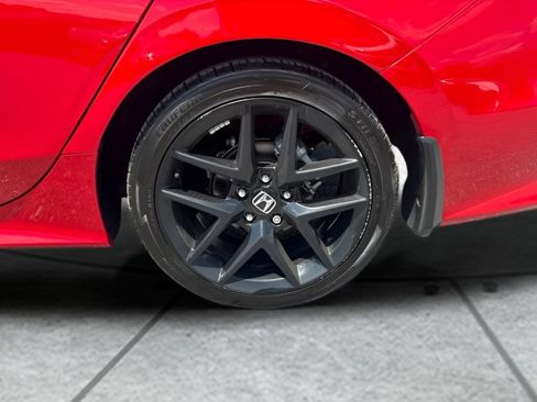 Used 2023 Honda Civic Sport image 18