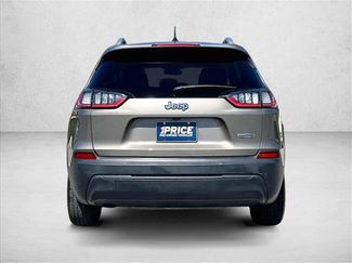 Used 2019 Jeep Cherokee Latitude w/ Popular Appearance Group FWD video 4
