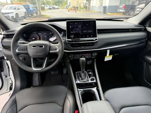 New 2026 Jeep Compass Limited AWD/4WD image 17