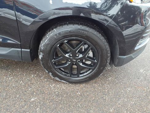 Certified 2024 Ford Edge SEL w/ Convenience Package image 5