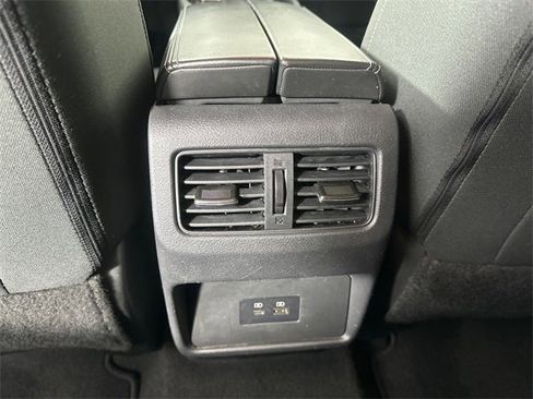 Used 2021 Nissan Rogue SV image 17