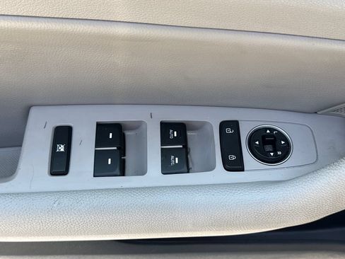 Used 2019 Hyundai Sonata SEL FWD image 14