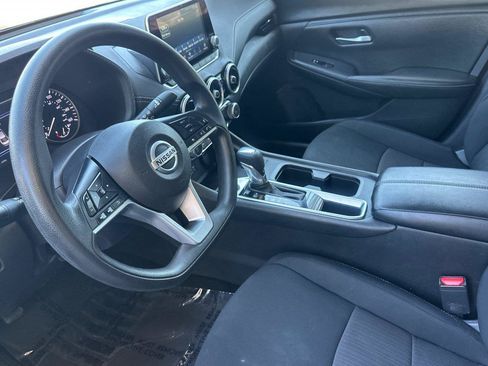 Certified 2023 Nissan Sentra SV FWD image 10