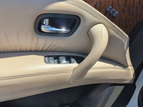 Used 2019 Nissan Armada SL w/ Premium Package image 18