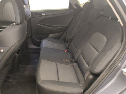 Used 2017 Hyundai Tucson Value w/ Cargo Package FWD image 18