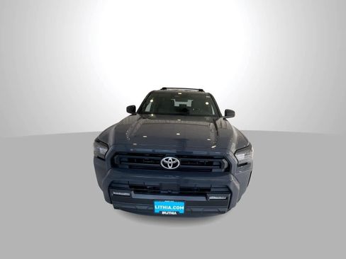 New 2026 Toyota 4Runner SR5 AWD/4WD image 3