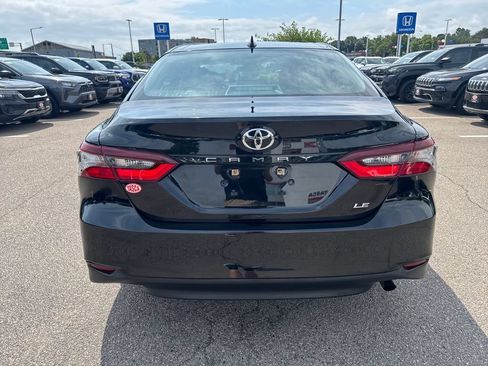Used 2023 Toyota Camry LE FWD image 6