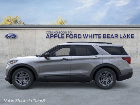 New 2026 Ford Explorer Active w/ Active Comfort Package image 3