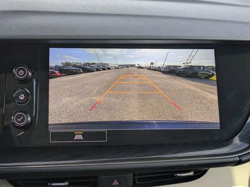 Used 2023 Buick Envision Preferred image 24