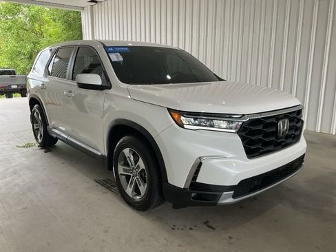 Certified 2025 Honda Pilot EX-L image 26