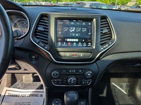 Used 2021 Jeep Cherokee Latitude Lux 80th Anniv w/ Quick Order Package 26U 80TH AWD/4WD image 17