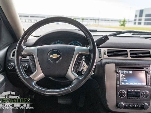 Used 2013 Chevrolet Silverado 2500 LTZ w/ LTZ Plus Package AWD/4WD image 18