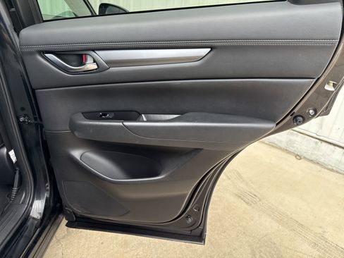 Used 2025 MAZDA CX-5 AWD 2.5 S w/ Preferred Package image 16