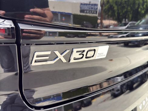 New 2026 Volvo EX30 Plus w/ Climate Package AWD/4WD image 11
