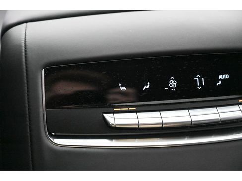 Used 2025 Cadillac Escalade Sport Platinum image 33