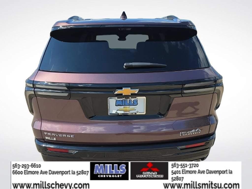 Used 2026 Chevrolet Traverse High Country w/ LPO, Floor Liner Package FWD image 4