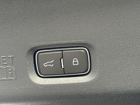 New 2025 Ford Expedition Max Active image 12