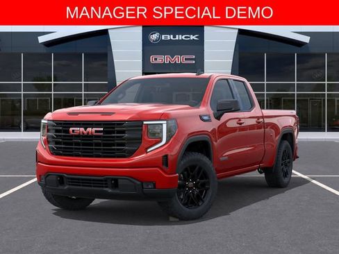 Used 2026 GMC Sierra 1500 Elevation AWD/4WD image 6