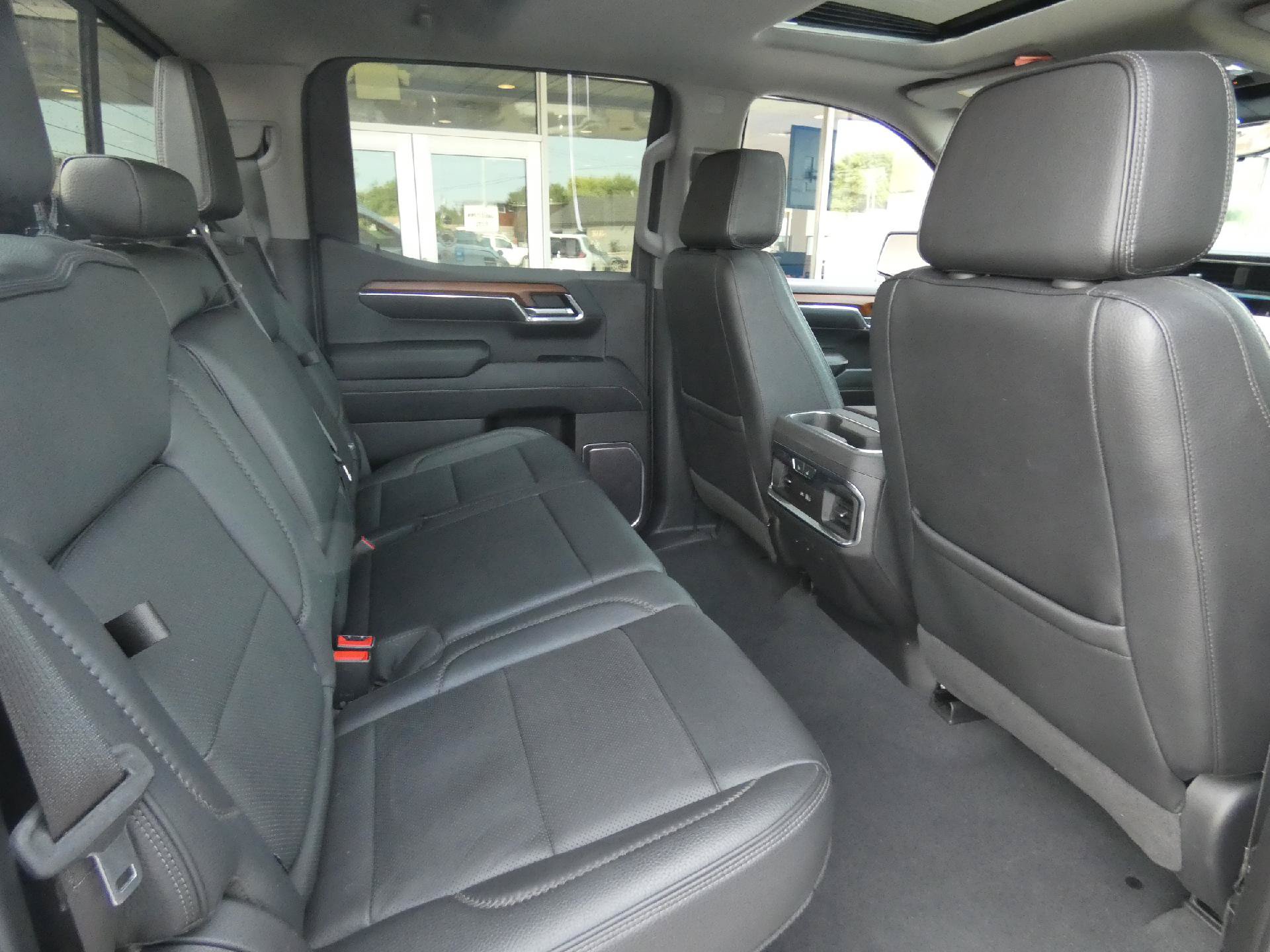 Certified 2023 GMC Sierra 1500 Denali w/ Denali Reserve Package AWD/4WD image 17